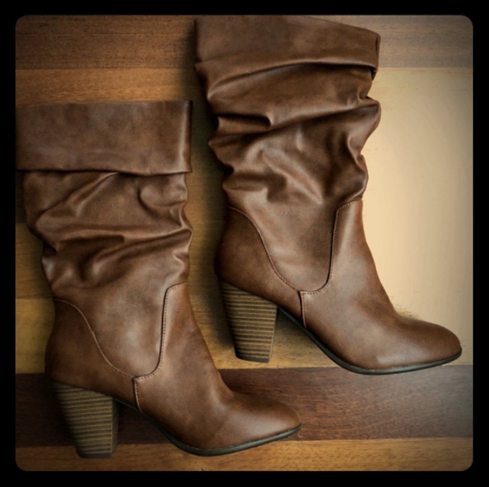 NIB MEMORY FOAM ESPRIT BOOTS